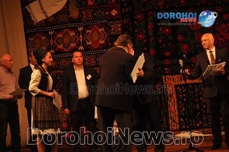 Festivalul Mugurelul gala ansambluri_12