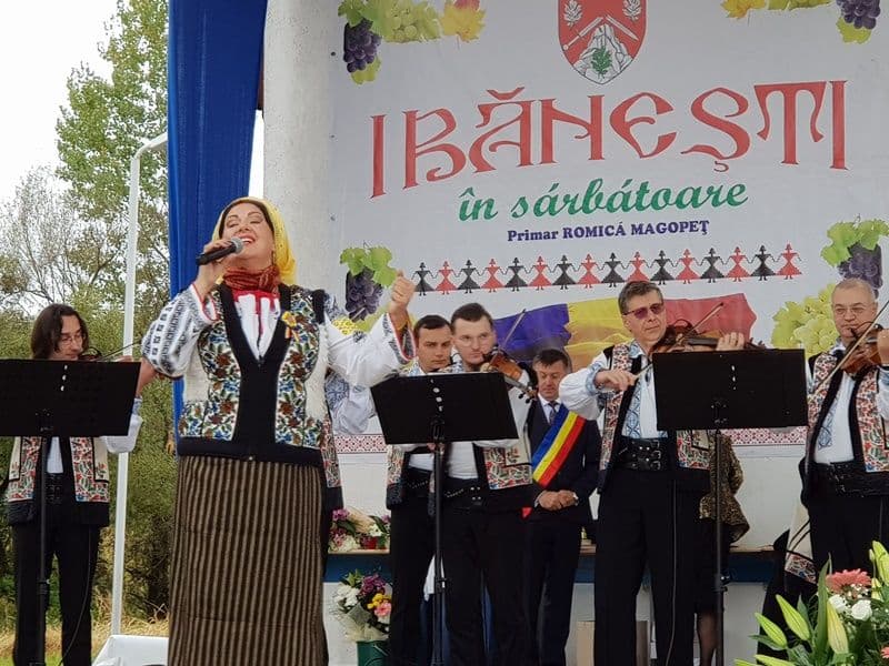Ibanesti in sarbatoare 13