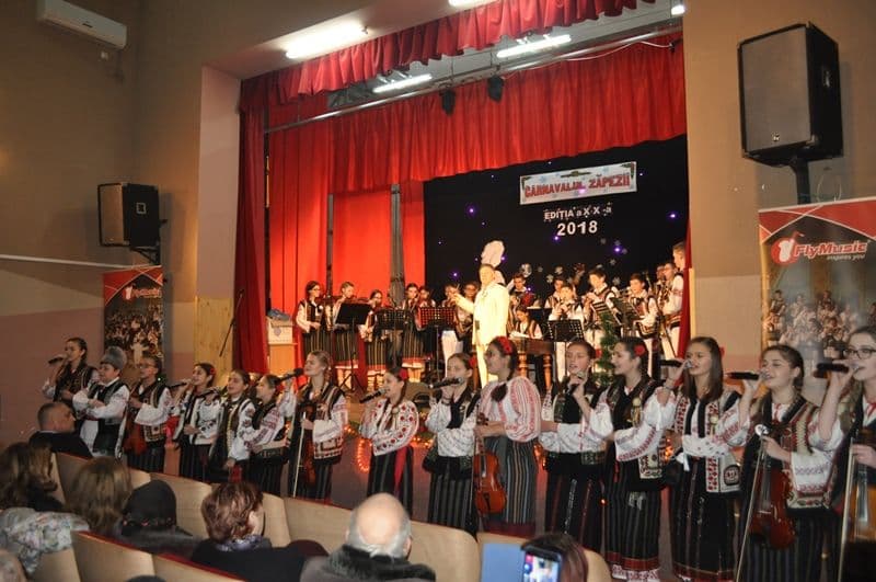 Carnavalul Zapezii_Folclor_ (3)