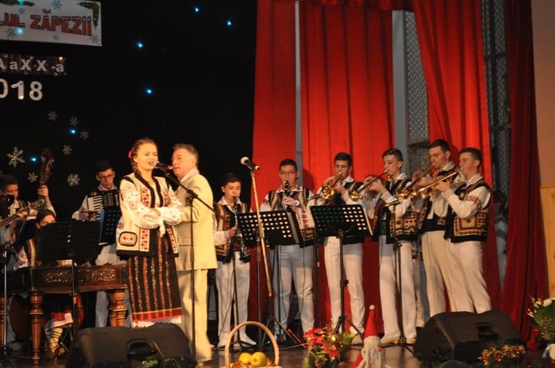 Carnavalul Zapezii_Folclor_ (7)
