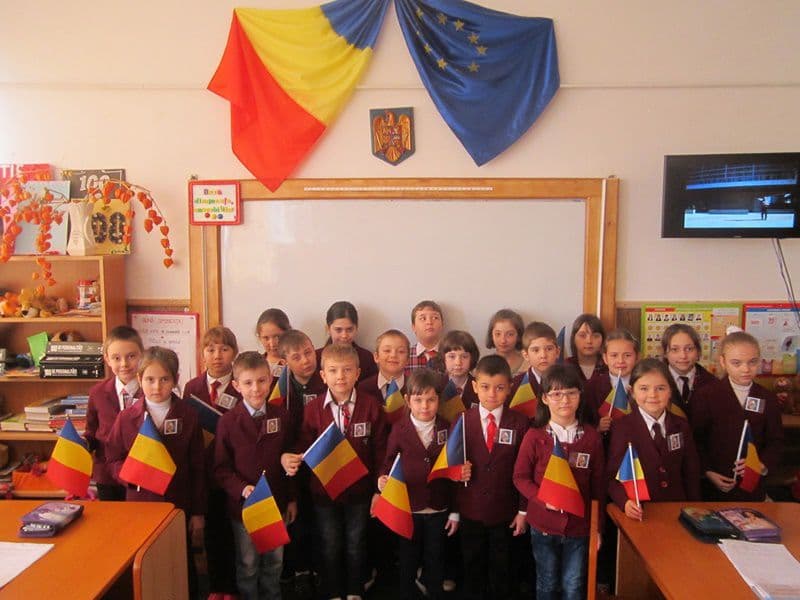 scoala alexandru ioan cuza 08