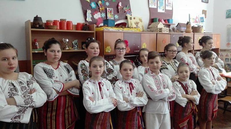 Scoala Iezer 06