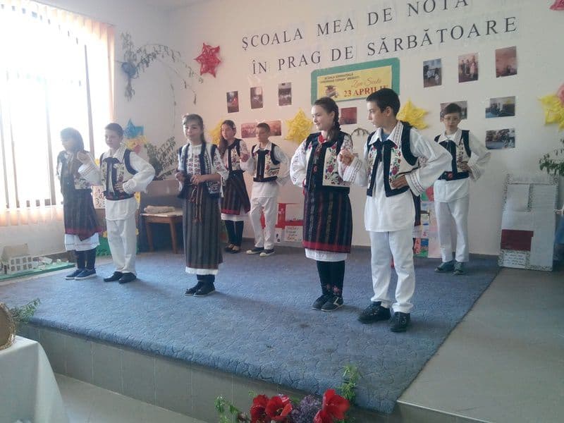 Scoala Braesti 03