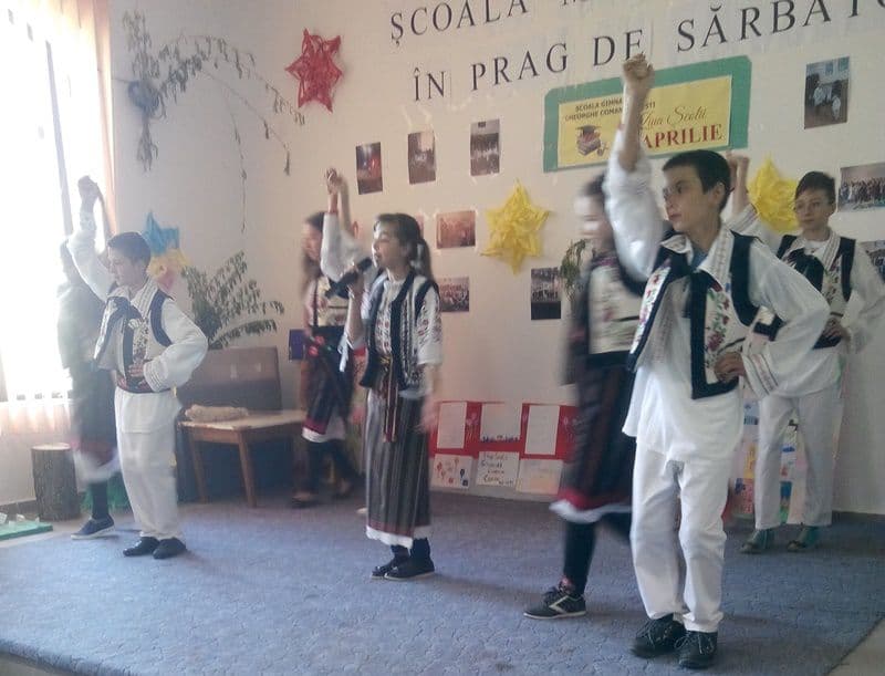 Scoala Braesti 04