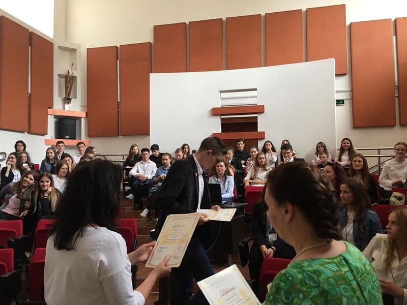 concurs dezbatere CNGG 16
