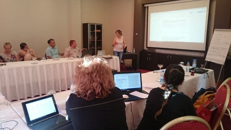 Proiect european scoala Ungureni 03