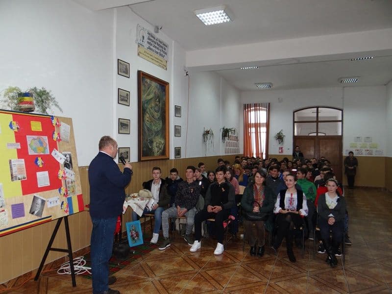 Centenarul marii uniri sarbatorit la Sendriceni 04
