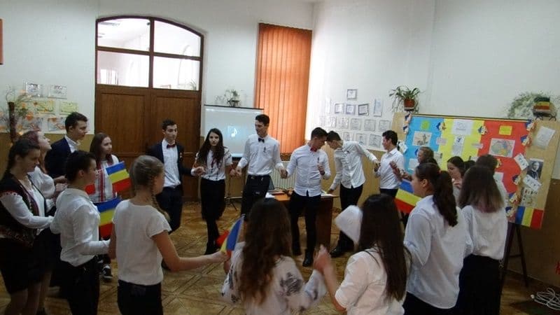 Centenarul marii uniri sarbatorit la Sendriceni 07