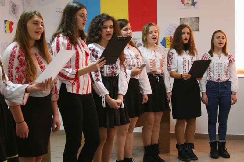 Regina Maria Dorohoi 12