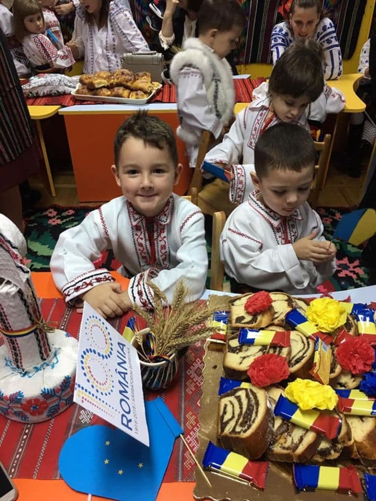 Mandri ca suntem romani 06