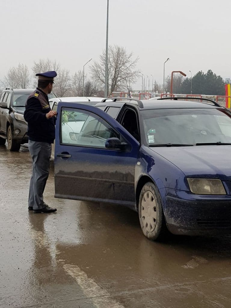 8 matrie la frontiera 05