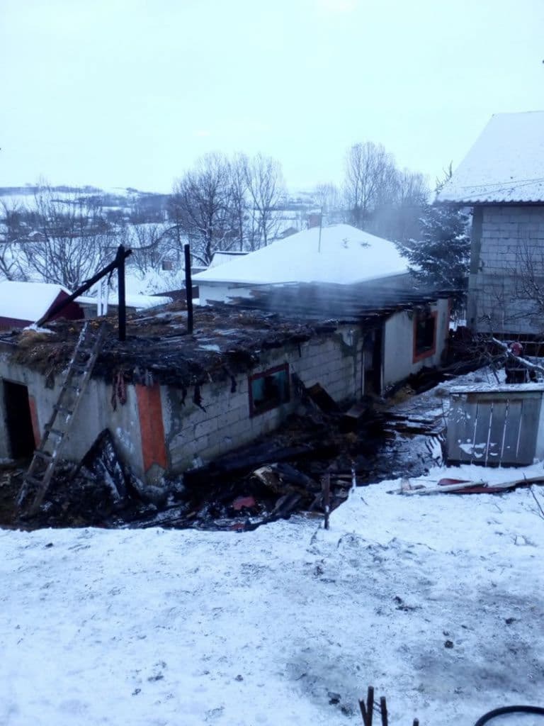 incendiu ibanesti 02