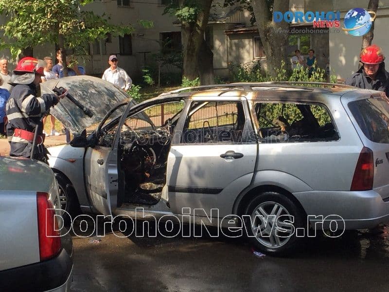 Incendiu auto Dorohoi_03