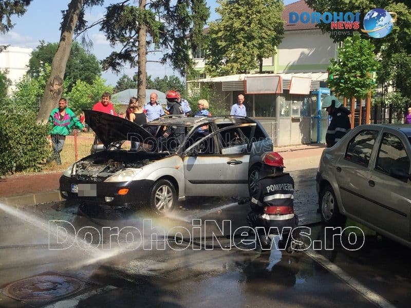 Incendiu auto Dorohoi_06