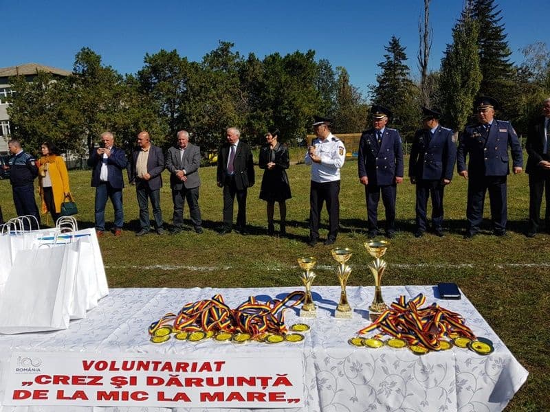 pompieri voluntari 10