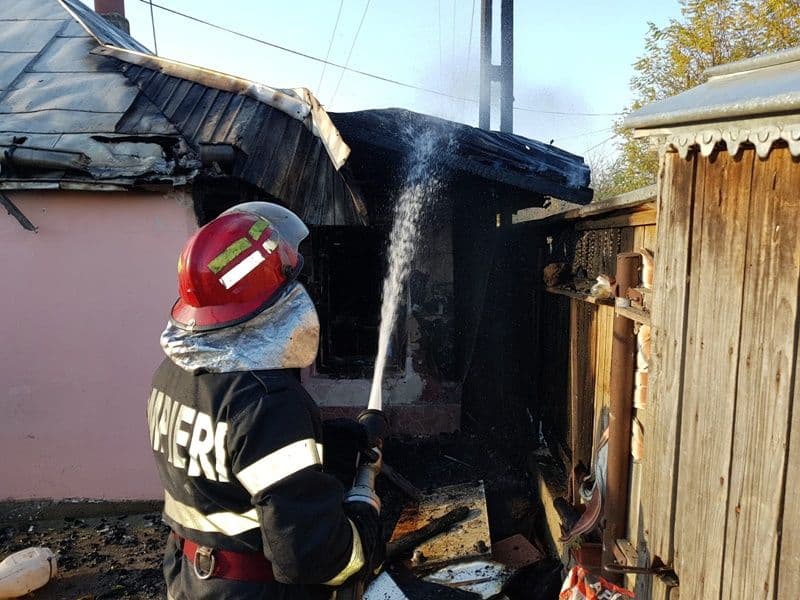 incendiu casa Stauceni 06