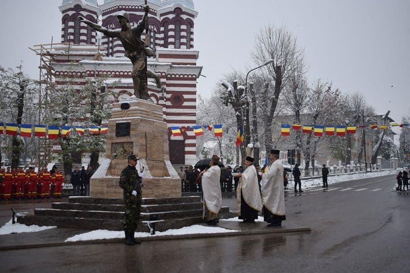 dezvelire monument Dorohoi 08