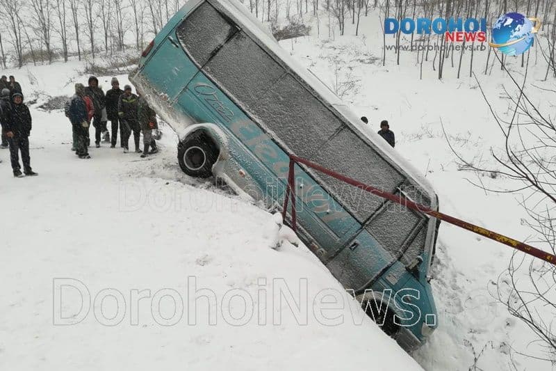 Accident microbuz Braesti_03