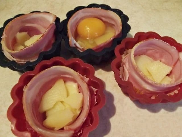 oua-in-cosulete-de-bacon-2