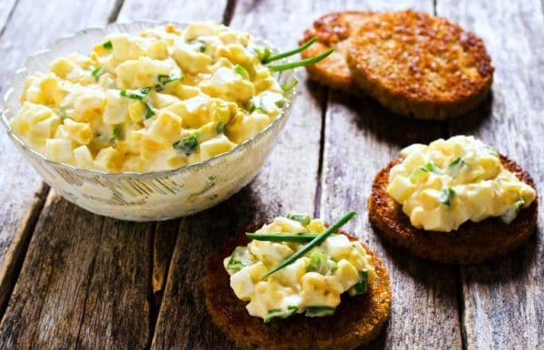 salata de oua