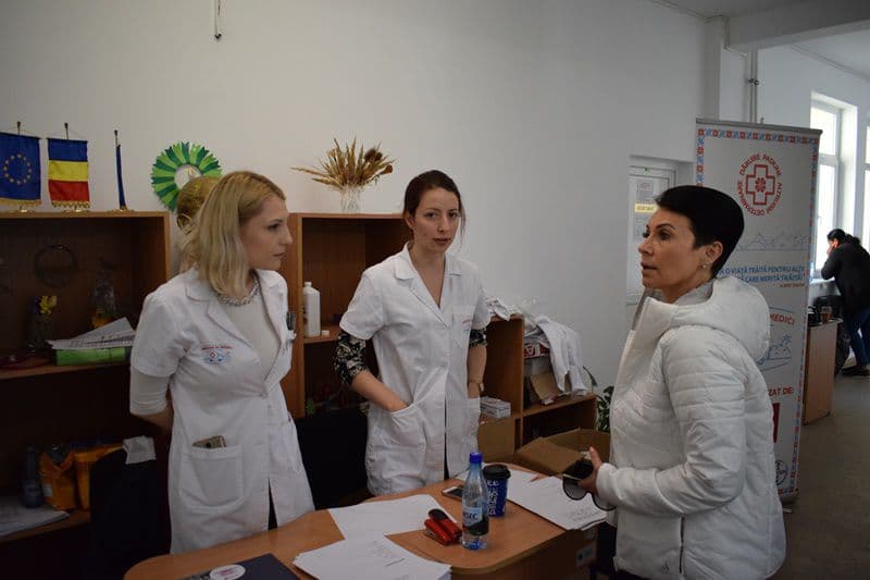 Caravana cu medici 03