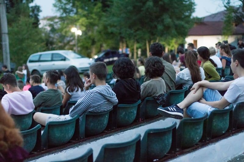 seara de socializare 10