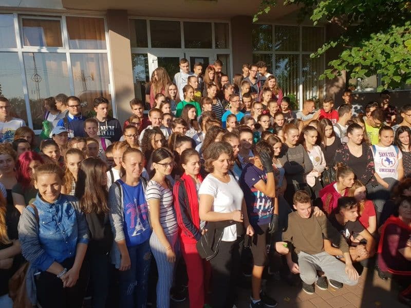 voluntari Regina Maria 03