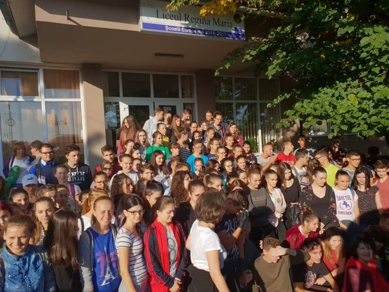 voluntari Regina Maria 09