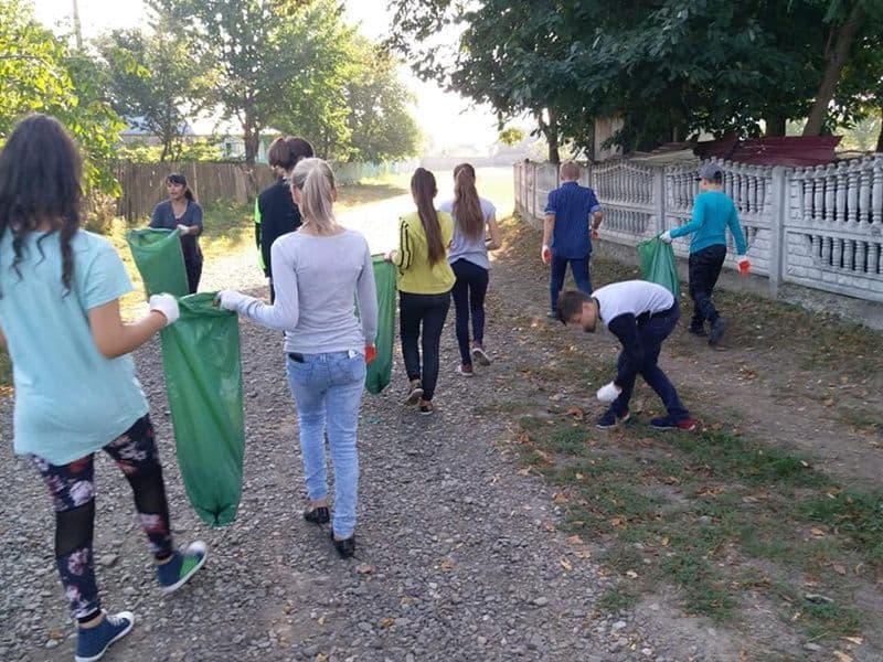 scoala hiliseu voluntari02