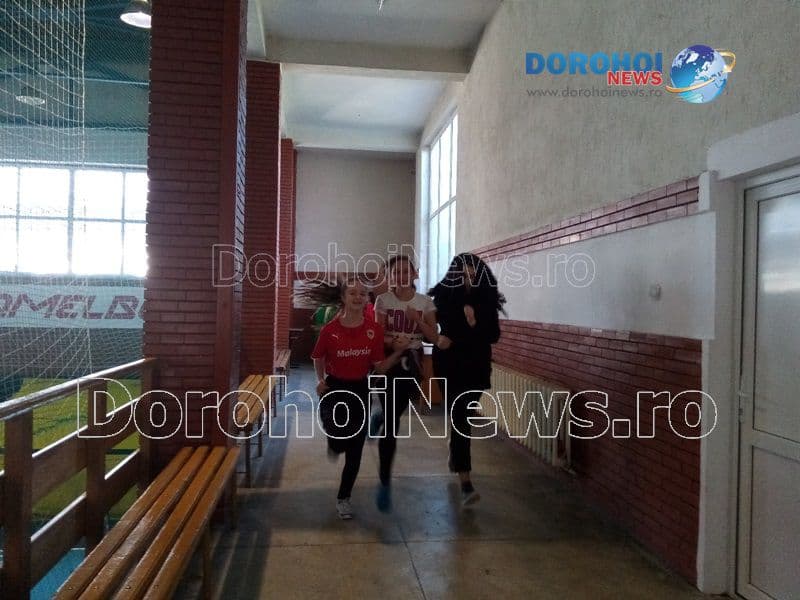 Handbal fete Kogalniceanu Dorohoi_10