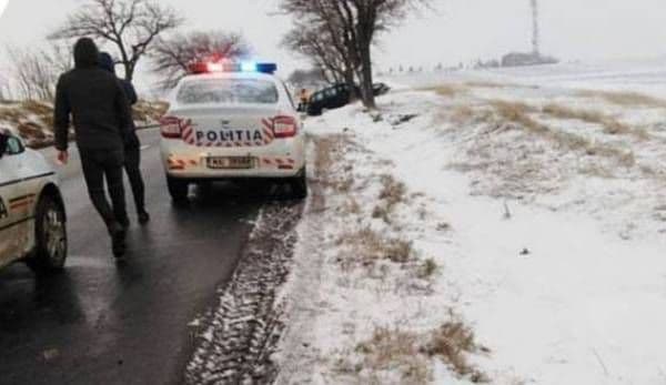 Tânără de 21 de ani rănită într-un accident produs pe drumul Botoşani-Săveni