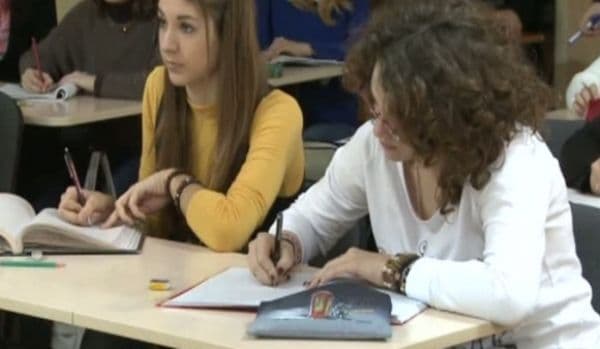 Calendar an școlar schimbat, se scurtează vacanţa, se decalează Bacalaureatul şi Evaluarea Naţională