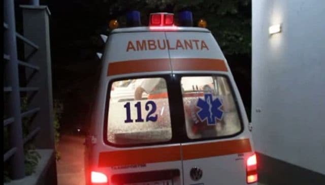 Doi bărbați au ajuns la Spitalul Dorohoi după ce au mâncat ardei iute