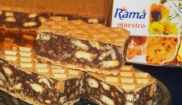 Prăjitură delicioasă cu ciocolată