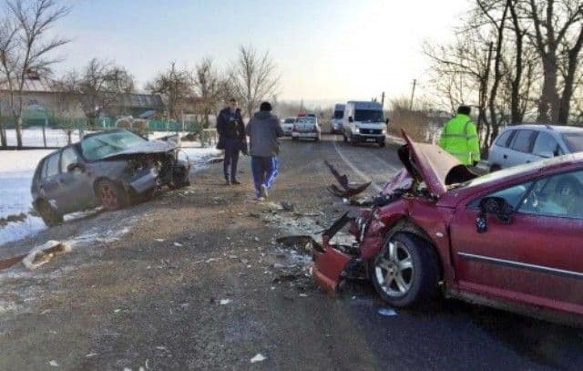 Accident mortal la Zvoriştea, provocat de un şofer de 23 de ani din Dorohoi, băut