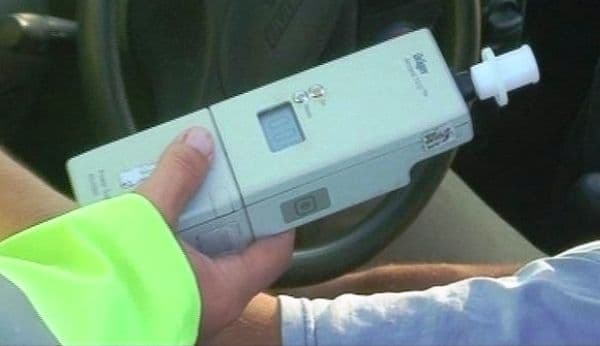 Șofer cu o alcoolemie uriașă, depistat la volanul unei autoutilitare