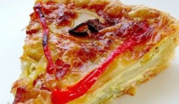 Tartă de cartofi și roșii