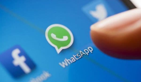 WhatsApp, funcţie specială. Cum se ignoră complet o persoană, după arhivare