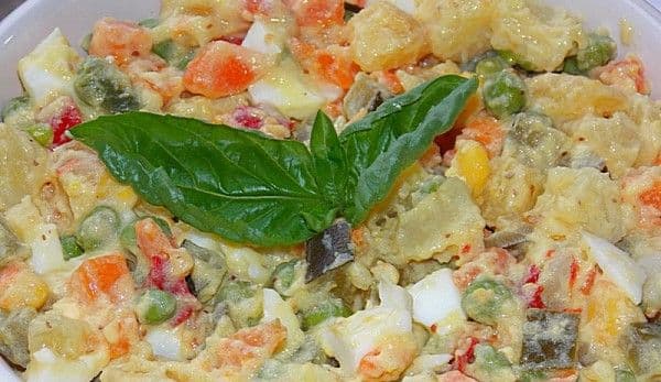 Salată Rusească
