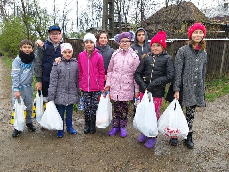 „Să știi mai multe, să fii mai bun!” activități desfășurate de elevii Școlii Profesionale „Sfântul Apostol Andrei” Smîrdan - FOTO
