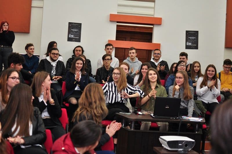 Colegiul Național „Grigore Ghica” Dorohoi: Tineri de succes - FOTO