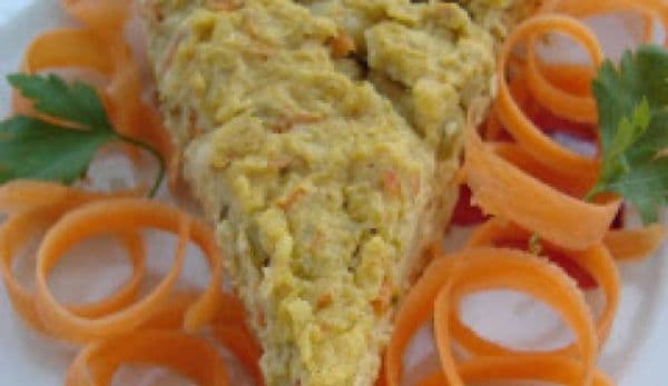 Budincă de piept de pui cu legume
