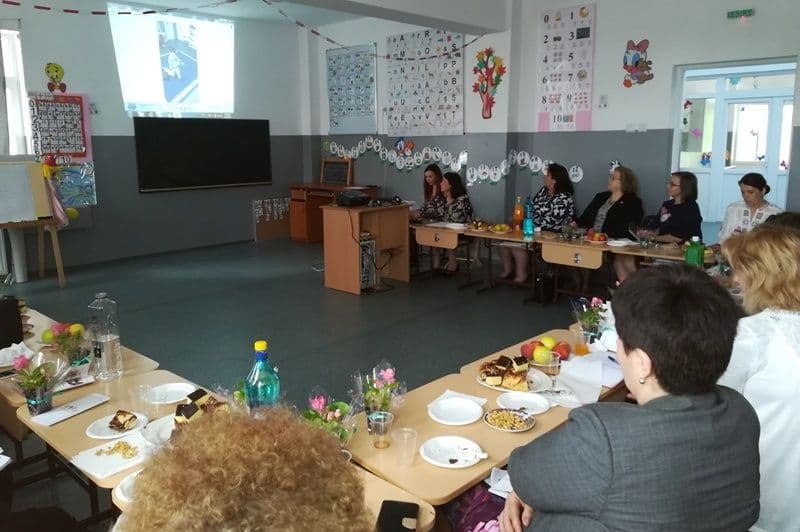 Cerc pedagogic al educatoarelor la Grădiniţa cu program normal Broscăuţi - FOTO