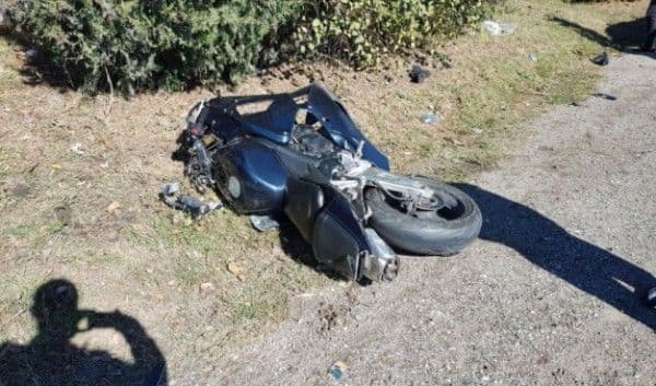 Mopedist cu dosar penal pentru că a condus beat și fără permis un moped apoi a produs un accident rutier
