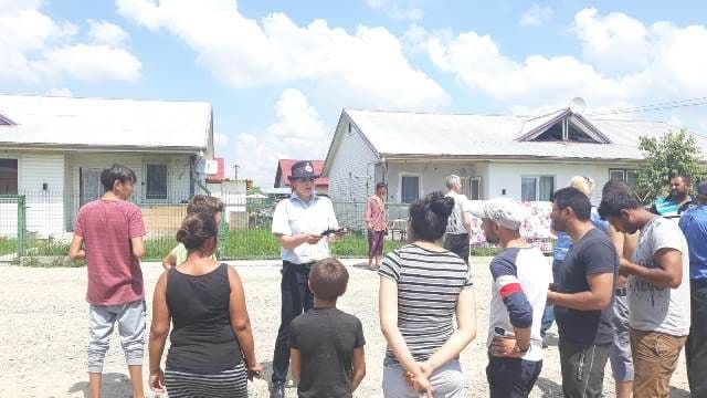 Campanie ISU la Dorohoi: „Un cămin sigur pentru copilul tău” - FOTO