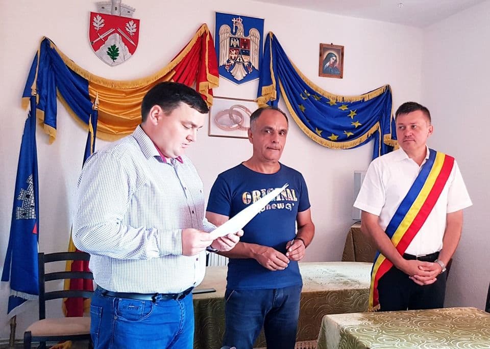 Ceremonie de depunere a jurământului la Primăria comunei Ibănești - FOTO