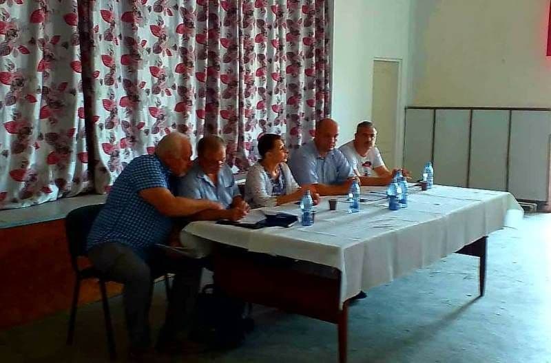 Autorităţile din zona de supraveghere impusă de focarul de PPA de la Hăneşti, convocate la o întâlnire de urgenţă