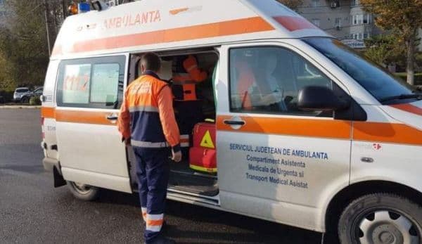 Și-a pus ștreangul la gât într-o lizieră. Salvat în ultima clipă de polițiști
