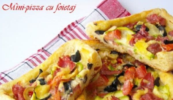 Mini-pizza cu foietaj