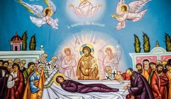 De ce nu se spune „La mulţi ani” celor care poartă numele Sfintei Maria pe 15 august